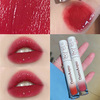 Cute lip gloss, lipstick, mirror effect, plump lips effect