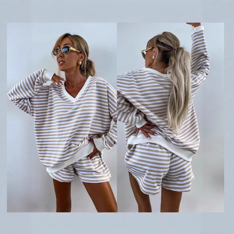Amazon Summer New Women's Casual Stripesd Suit Long-Sleeved V Neck Loose Top Sports Shorts 2-Piece Set for Women