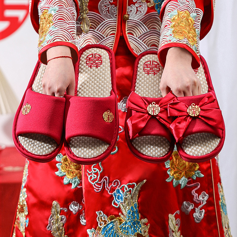 Wedding Slippers for Couple, Indoor, for Bride and Groom, Matchmaker, New Marriage, Red, Festive, Luxury, High-end, Pair of Couple's Shoes