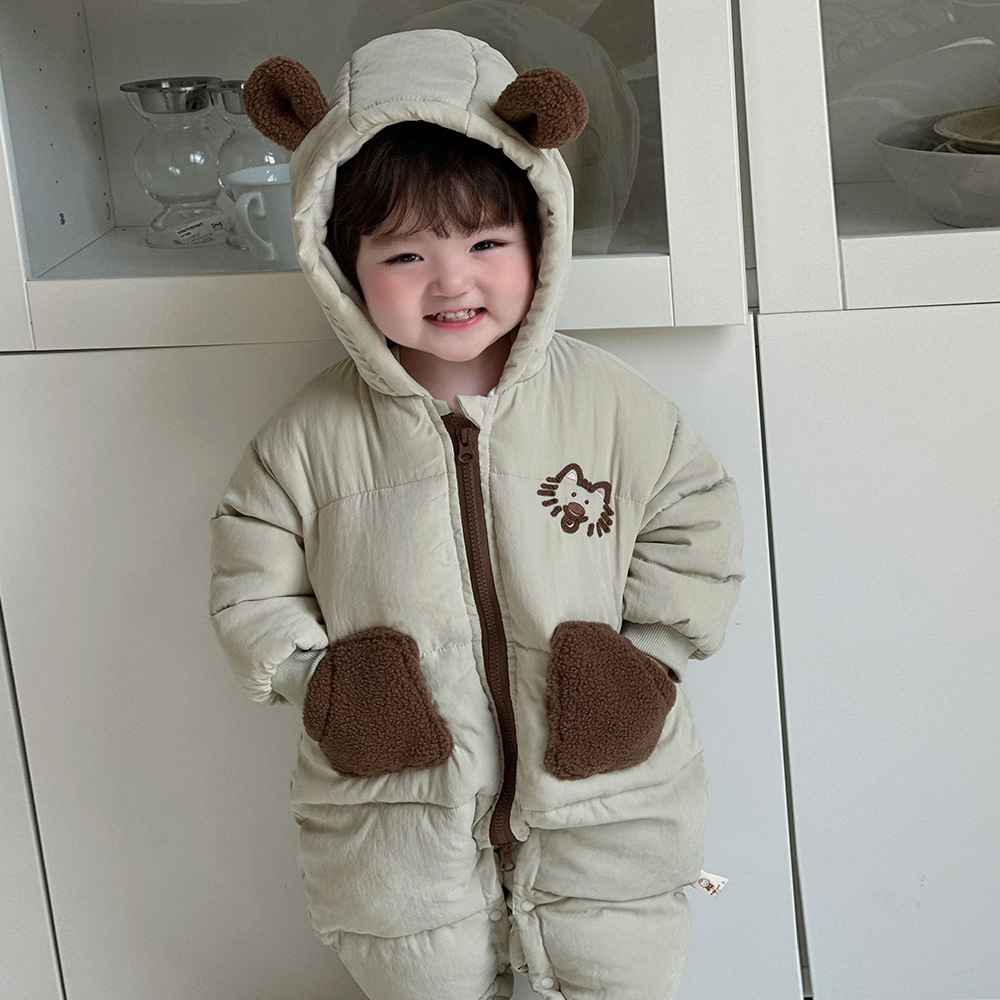 2024 nuevo bebé de invierno bebé coreano de dibujos animados lindo gato grueso cálido cómodo abrigo de algodón de una pieza suave