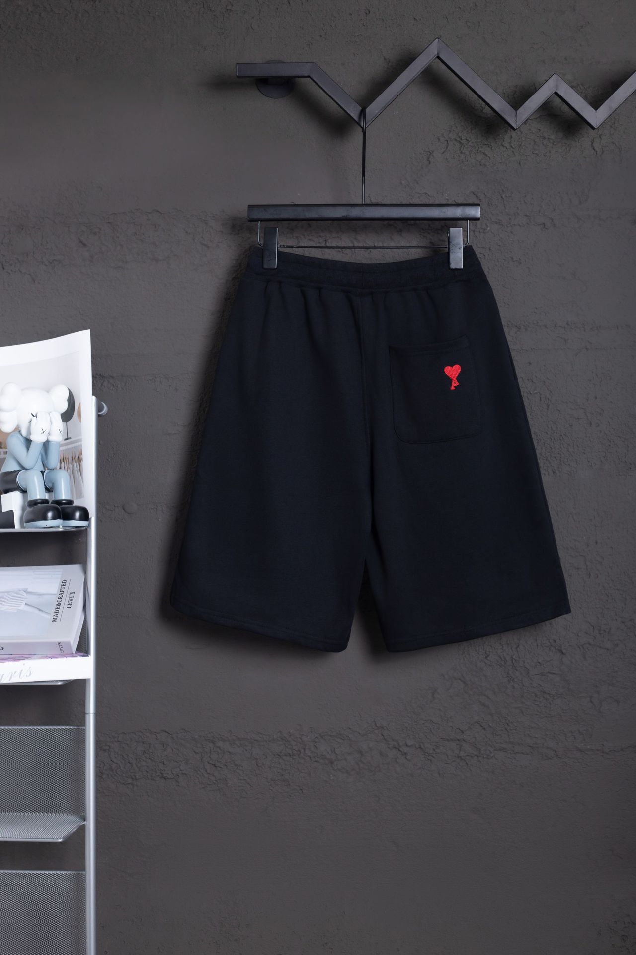 黒【525 バックポケット ハート付き】