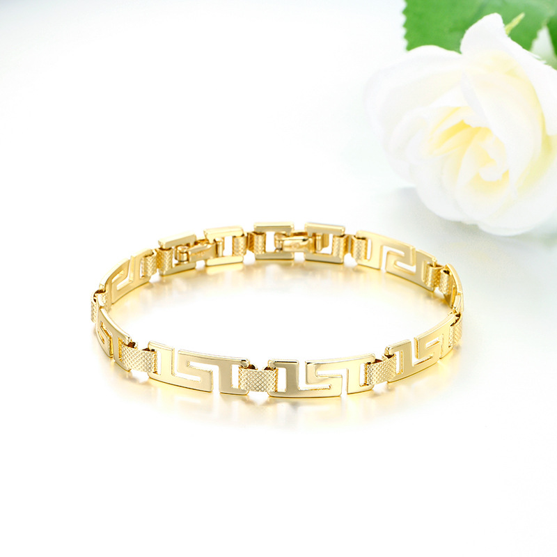 Xuping nueva aleación de cobre transfronteriza europea y americana chapada 14k pulsera de patrón de la Gran Muralla nicho de diseño de joyas personalizadas para mujeres