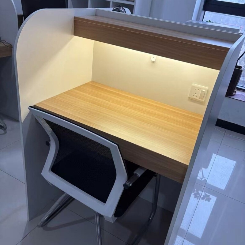 Self-study desk, immersive exam preparation study desk, one-on-one training desk and chair, partitioned exam preparation desk, shared desk in study room Self-study desk, immersive exam preparation study desk, one-on-one training desk and chair, partitioned exam preparation desk, shared desk in study room