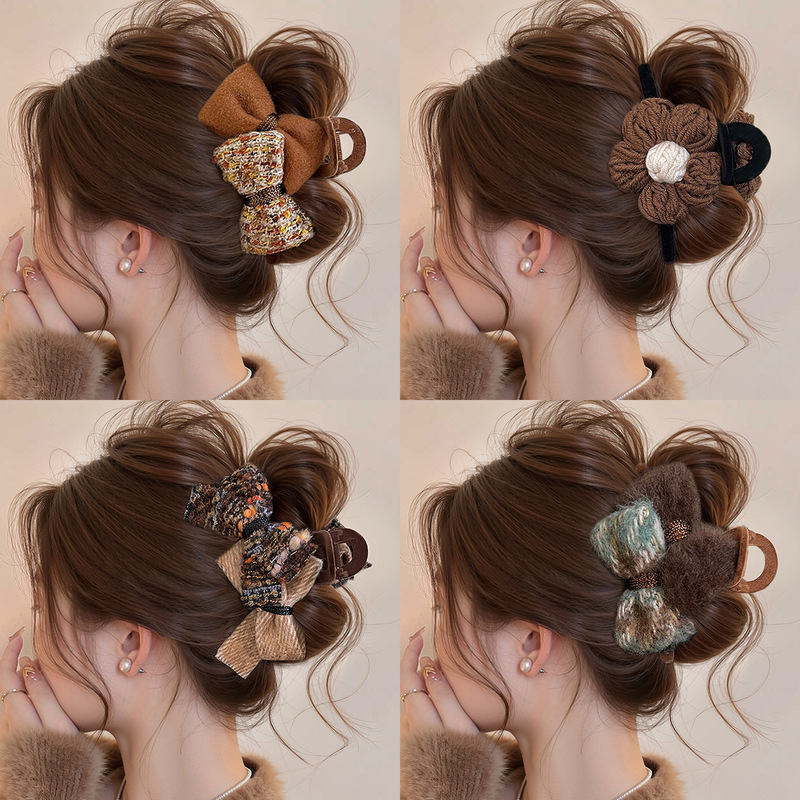 Autumn and Winter Large-Sized Hair Clips for Women, High-End 2025 New Style Hair Clips for Large Hair Volume, Shark Clip Hairpins on the Back of the Head, Hairpins and Headwear Autumn and Winter Large-Sized Hair Clips for Women, High-End 2025 New Style Hair Clips for Large Hair Volume, Shark Clip Hairpins on the Back of the Head, Hairpins and Headwear