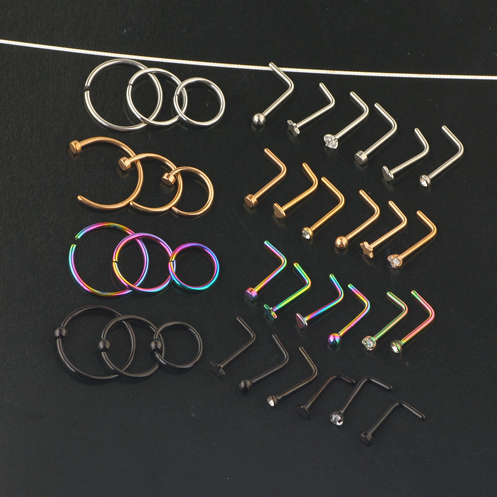 16G labret stud size and finish detail