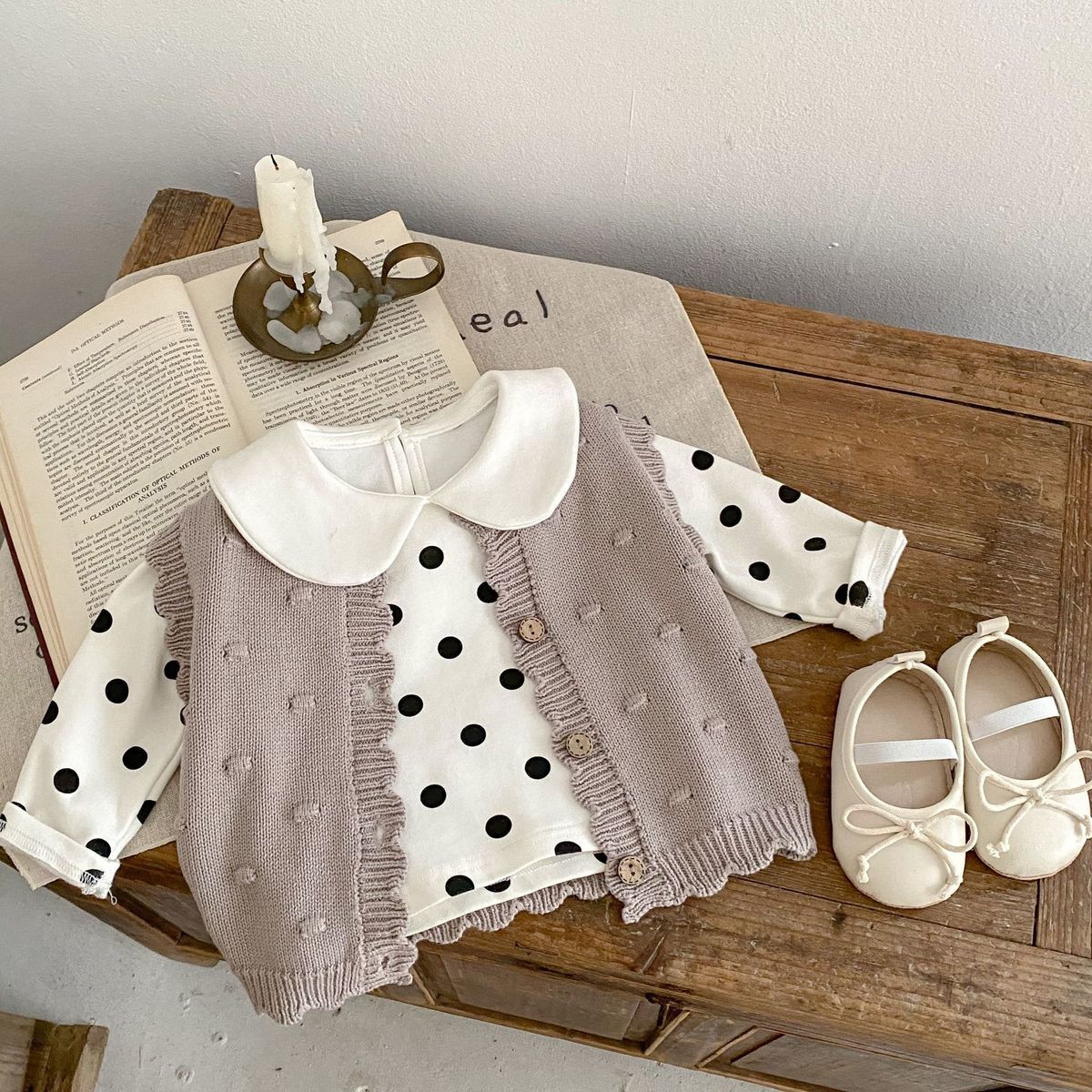 New cross-border spring and autumn style children's vest, stylish baby sleeveless cardigan, unisex cardigan.