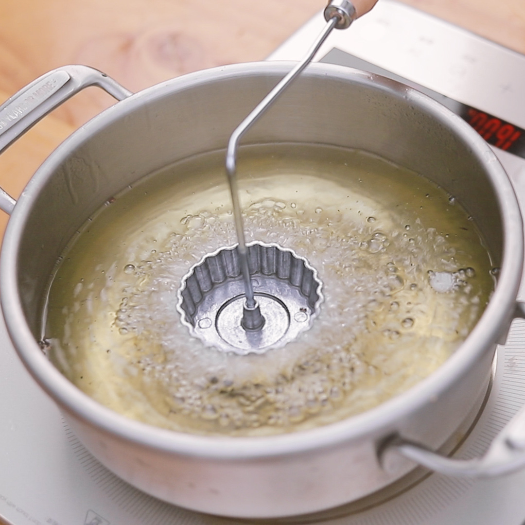 Herramientas para hornear transfronterizas aleación de aluminio antiadherente cuchara de aceite muelle rallado rábano Camarón pastel cuchara freír molde cocina gadget