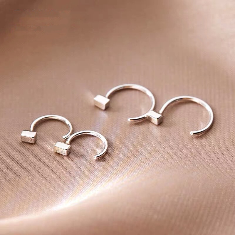 s999 sterling silver square earrings female sterling silver simple small square earrings ear hole anti-blocking earrings wholesale