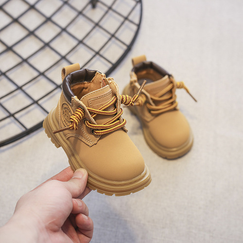  Autumn and Winter Girls' Fashionable Street Martin Boots Autumn New Children's High-top Sports Shoes for Little and Middle-aged Girls