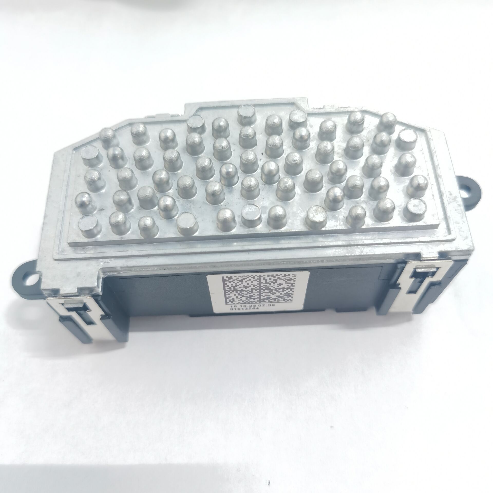 Adecuado para Audi A4L B8 Q5 calentador de resistencia del ventilador controlador 8k0 820 521 B