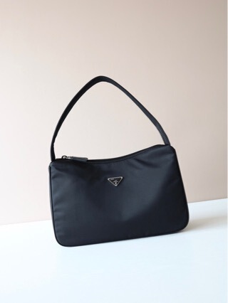 Prada Nylon Hobo Underarm Handbag Lightweight Vintage Baguette Bag Second-Hand Bag for Women High Quality 1N1416