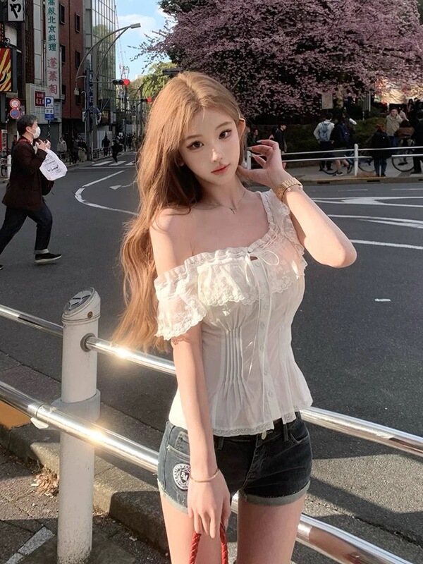 纯欲白色蕾丝拼接无袖衬衫女夏季新款收腰设计感辣妹显瘦气质上衣|undefined