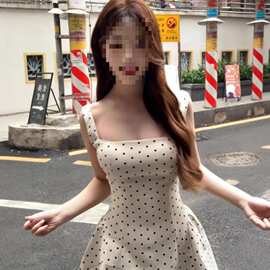 法式气质辣妹波点连衣裙女夏季新款欲性感收腰休闲显跨境批发