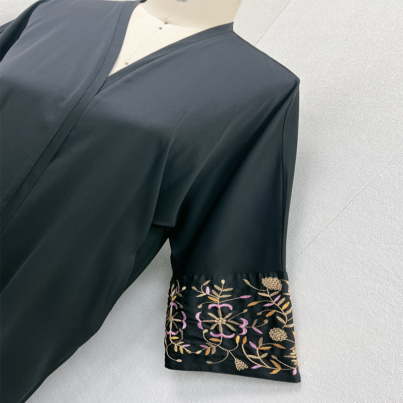 F415 Foreign Trade Middle East Dubai Women's Clothing Embroidered Floral Elegant Cardigan Loose Robe In Stock_ecoleips.com
