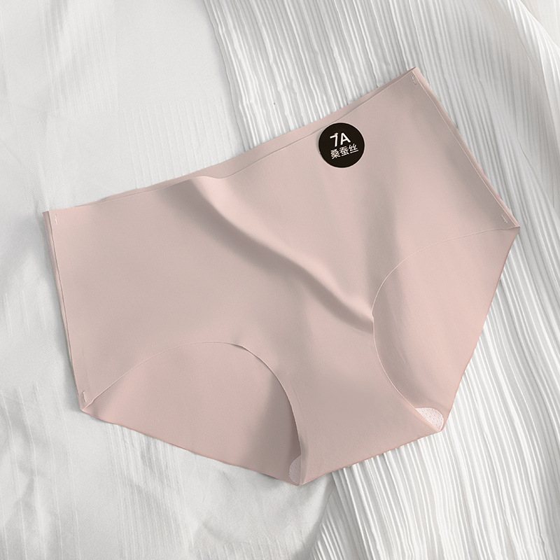 アイスシルクシームレスヨガフィットネスショーツ レディース 裾が締め付けない三角パンツ 7A桑蚕糸 抗菌 スポーツ 通気性ショーツ