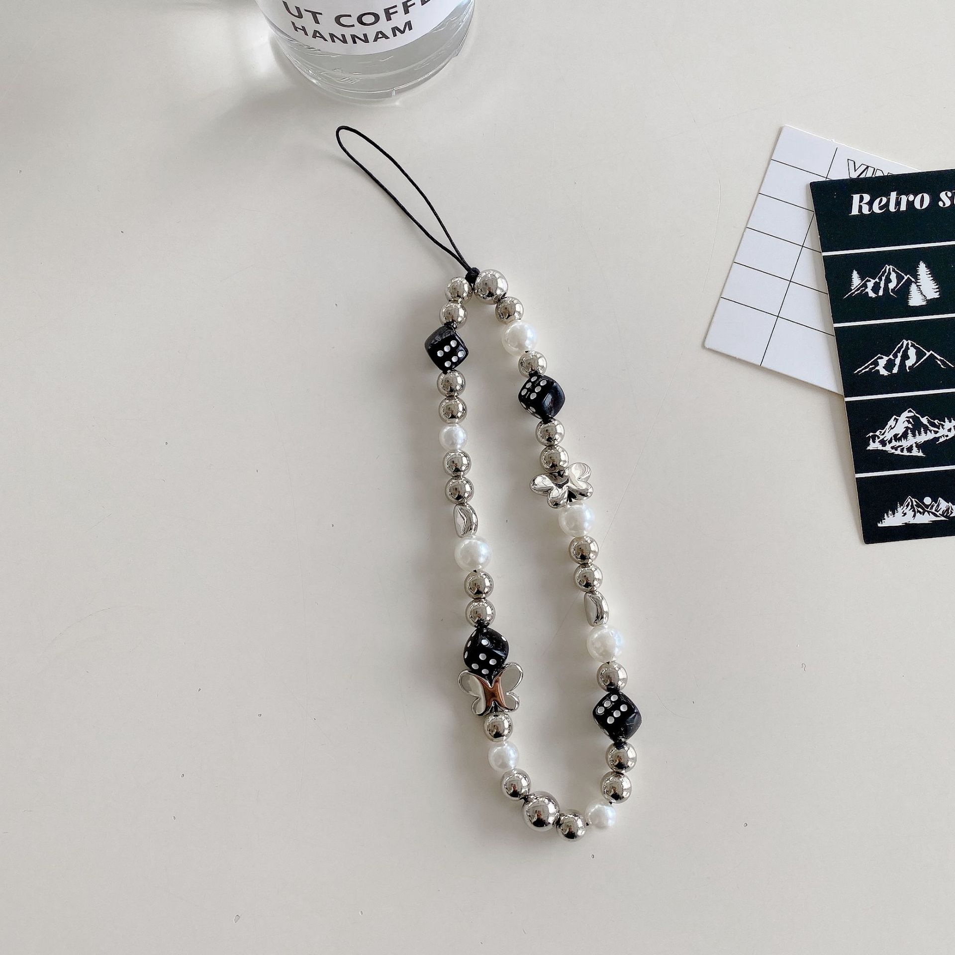 Adatto per cubo di cristallo galvanico braccialetto d'amore custodia per cellulare accessori ciondolo fiocco di perle bianche catena universale_voghion.com