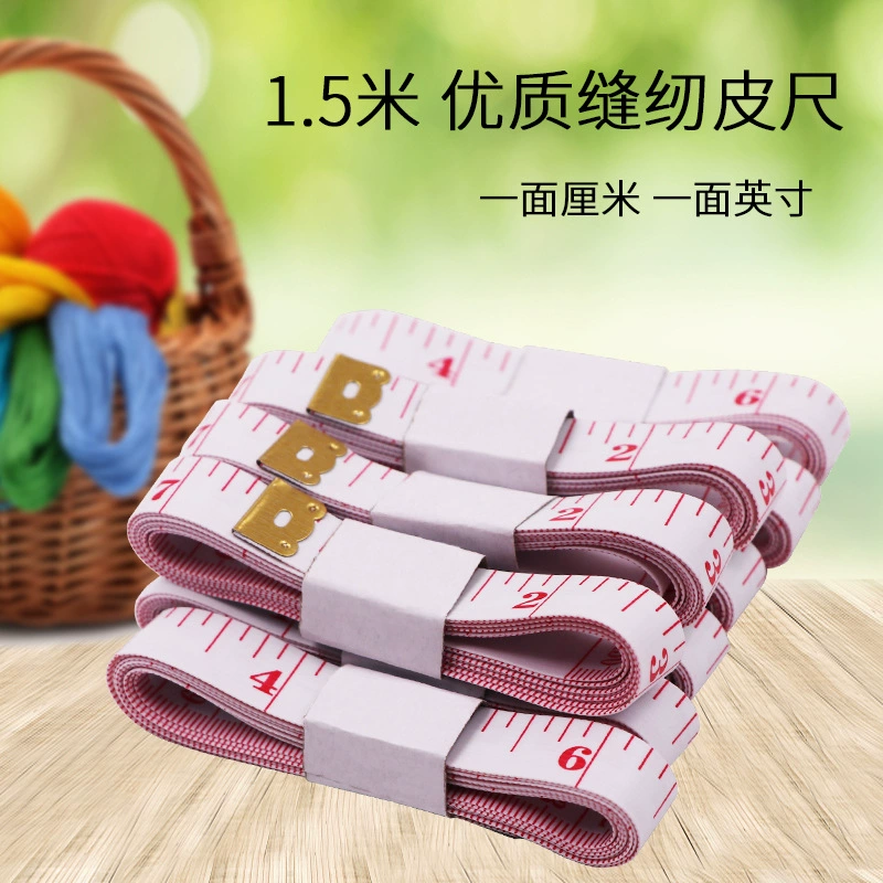 Белый фон Алая буква мягкая линейка измерительная линейка пальто линейка 1,3 см × 1,5 метра Толстая кожаная линейка см дюймовая линейка трехмерная линейка талии