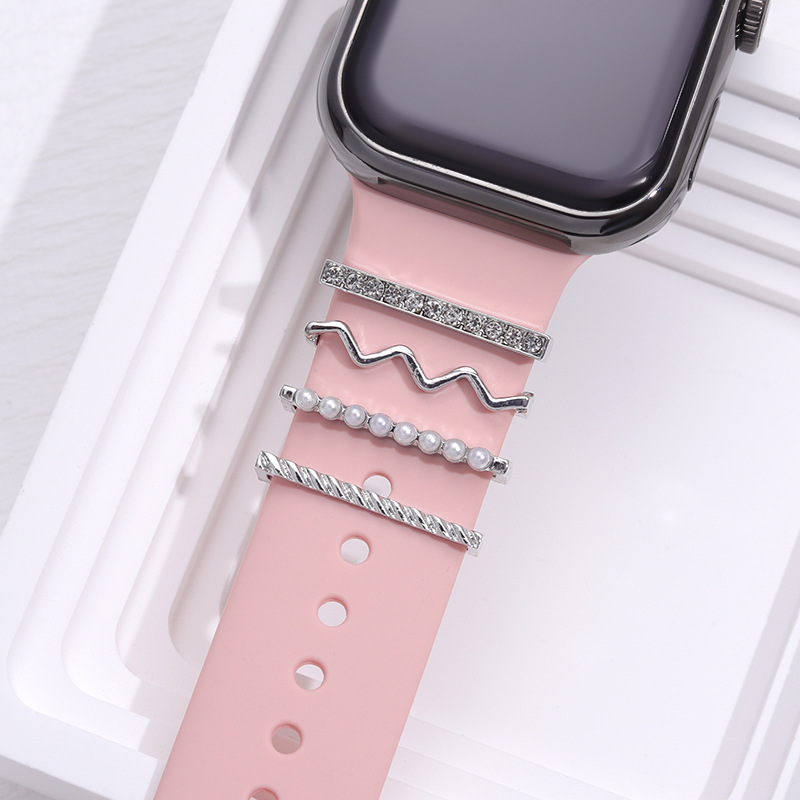 Juego de 4 anillos decorativos con perlas para correa de silicona de Apple Watch, diseño minimalista