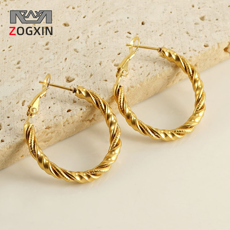 Pendientes espirales redondos de acero inoxidable 2023 nueva moda europea y americana pendientes de acero de titanio de 18K elegantes exquisitas femeninas