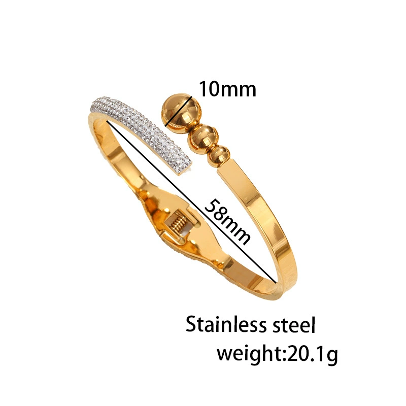 Fashionable brand golden women's bracelet stainless steel, European style, does not fade, high-quality style