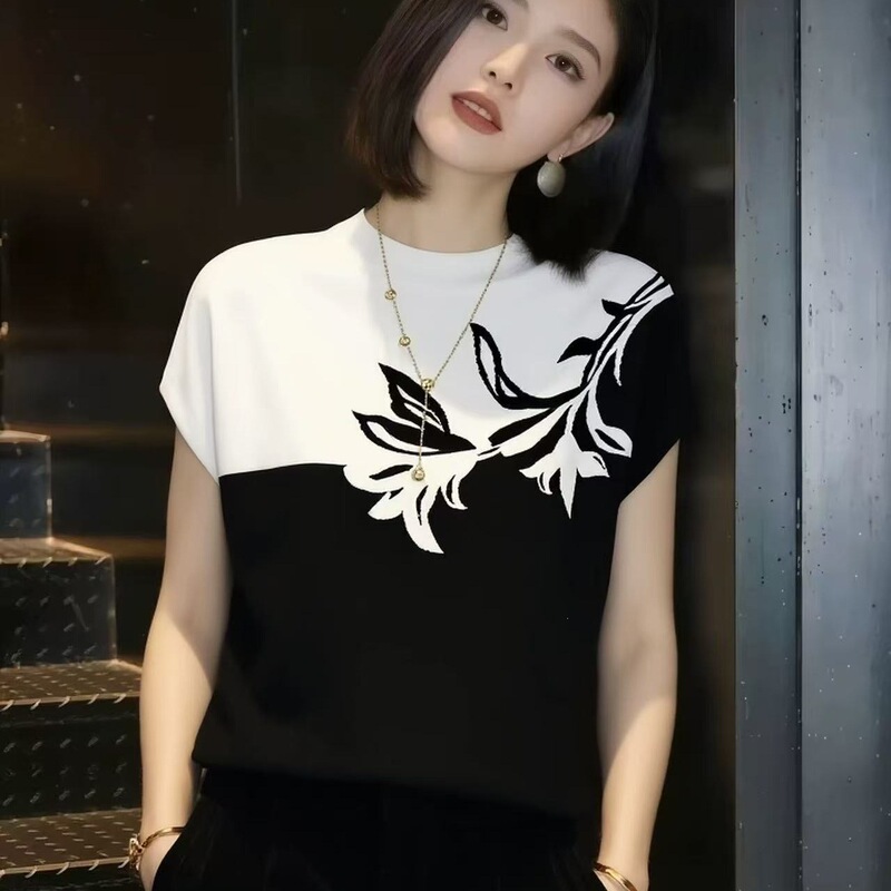 2026 New Stylish and Beautiful Tops, Lyocell Tencel Thin Black Knit Short-Sleeve Blouse 2026 New Stylish and Beautiful Tops, Lyocell Tencel Thin Black Knit Short-Sleeve Blouse