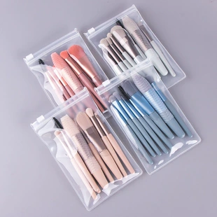 Makeup Brush Set, 8-Piece Travel Face Brushes, Beginner-Friendly, Compact Pouch