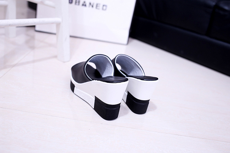 Women's Casual Color Block Round Toe Wedge Slippers display picture 21