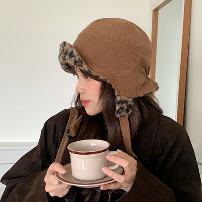 双面戴飞行帽女美式辣妹雷锋帽冬季氛围感豹纹毛绒帽子包头帽骑行