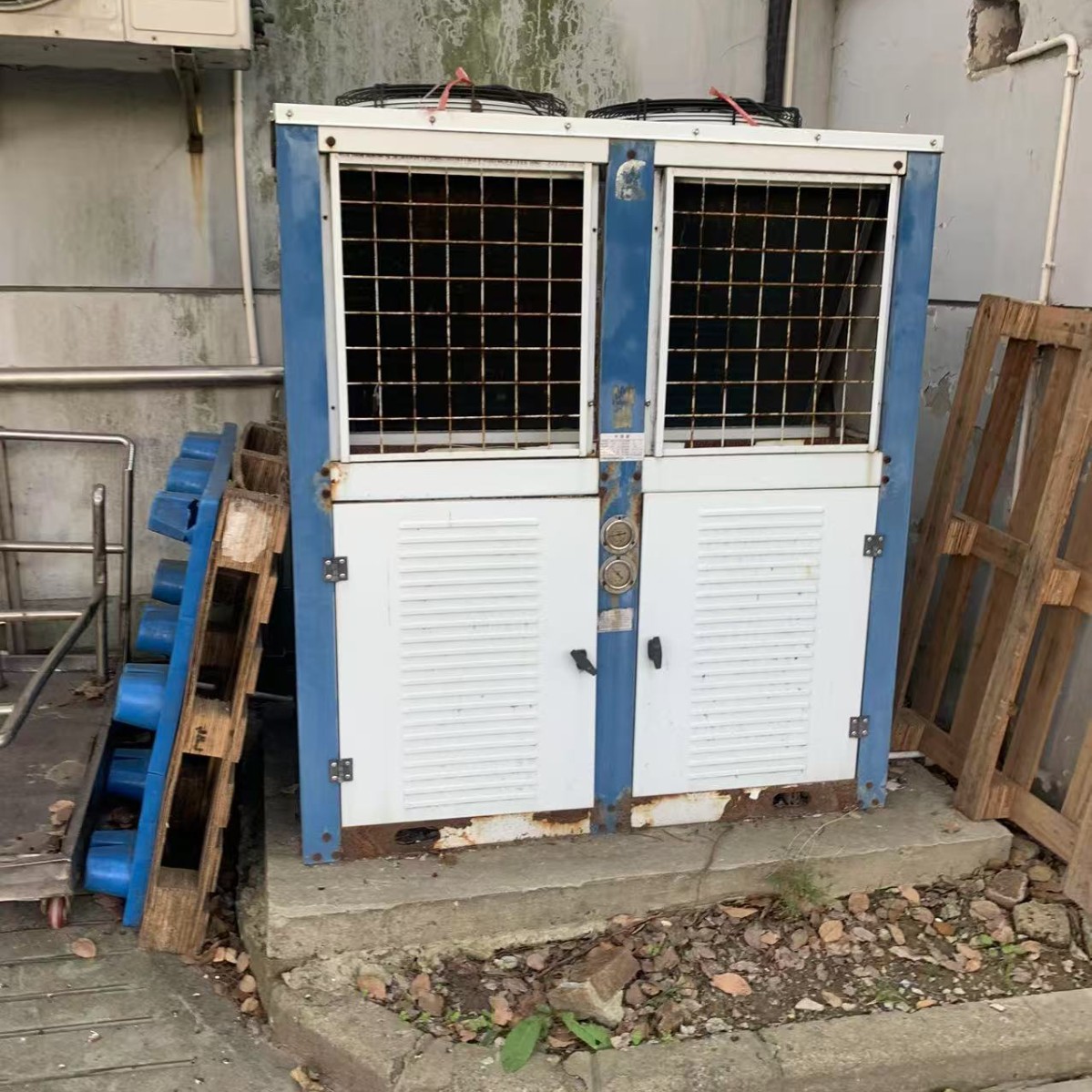 回收大型冷库蒸发器  FNVB300箱式V型冷凝器  带风机空调