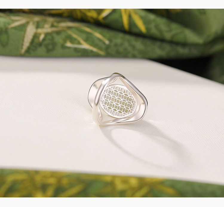 Nhẫn nữ bạc S925 đính ngọc Hetian tự nhiên hình bầu dục cabochon phong cách tối giản — một mảnh chi tiết 3