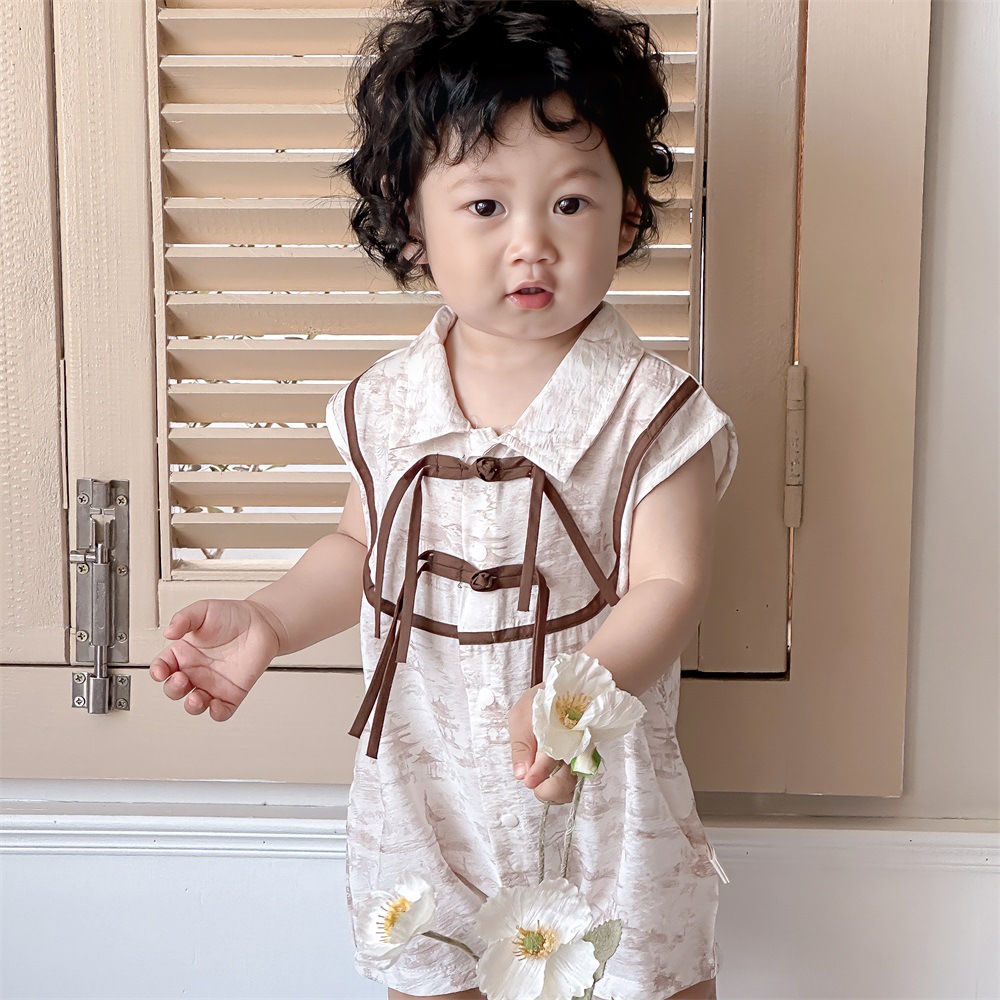 Camisa de bebé, ropa de verano delgada, una nueva hebilla de disco de estilo chino, luna llena, cien días, ropa de año nuevo para hombres y bebés, una pieza