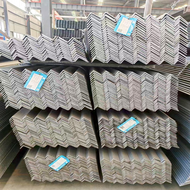 贵州现货供应热Q235镀锌角钢 幕墙 热镀锌角钢质量保障 价格优惠
