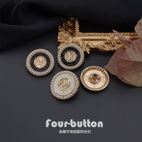 M-letter metal four-in-one snap buttons black and white with pearl stud buttons hidden buttons coat trench coat Chanel-style mother-and-father buttons decorative buttons