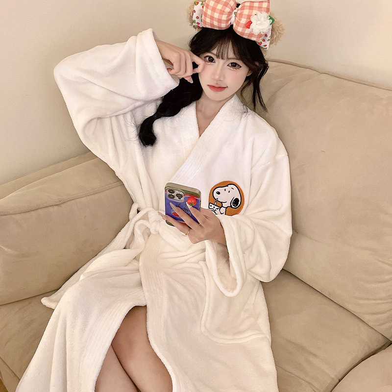 Cartoon Bath Towel for Women, Wearable, Thick, Four-Season Bathrobe for Home Use, 2025 New Model, Water-Absorbent, Quick-Drying Bath Skirt, Long Style for Adults Cartoon Bath Towel for Women, Wearable, Thick, Four-Season Bathrobe for Home Use, 2025 New Model, Water-Absorbent, Quick-Drying Bath Skirt, Long Style for Adults