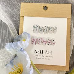 磨砂蝴蝶結穿戴甲少女心事絲帶貓眼高級漫畫風預製甲片美甲貼片