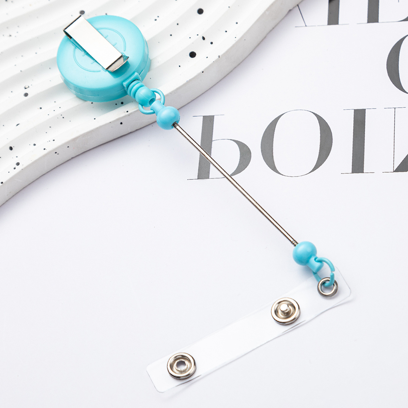 Titular de la tarjeta retráctil hebilla fácil de tirar DIY cuentas llavero hebilla retráctil Enfermera Insignia certificado fácil de tirar hebilla de cable