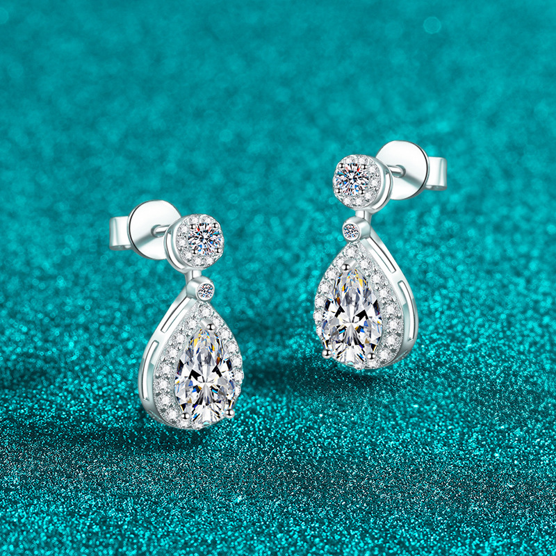Argolas em prata de lei com moissanite d e design de gota_voghion.com