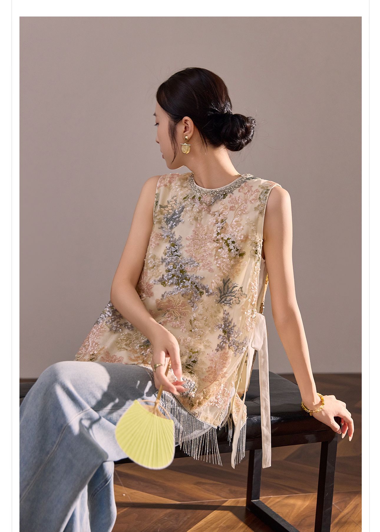 Áo hai dây nữ phong cách Trung Hoa đính tua rua sequin cổ đá N5058 — Màu hồng be chi tiết 10