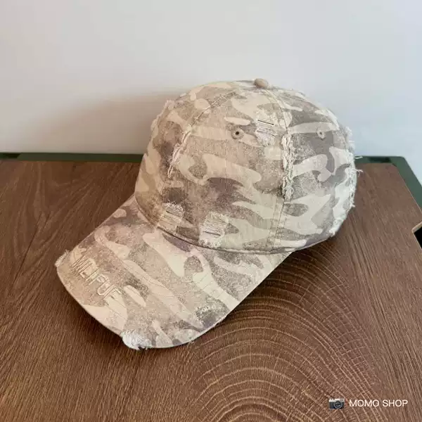 Apricot, camouflage