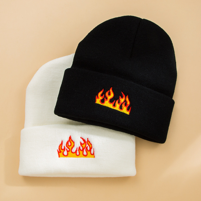 91g Weight Wool Cap Hats Type Unisex Fashion Flame Embroidery Eaveless Wool Cap