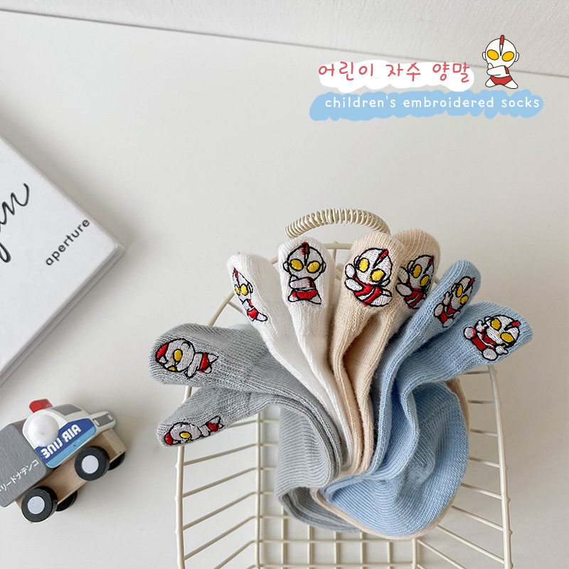 New baby children's socks spring and summer mesh combed cotton boat socks cartoon superman boys socks baby wholesale New baby children's socks spring and summer mesh combed cotton boat socks cartoon superman boys socks baby wholesale