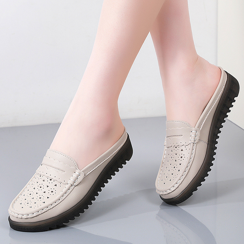 Summer Women's Shoes Half Slippers Beef Tendon Soft Bottom Hollow Comfortable Mother Shoes Middle-aged and Elderly Leather Shoes Women's Non-slip Outdoor Slippers Summer Women's Shoes Half Slippers Beef Tendon Soft Bottom Hollow Comfortable Mother Shoes Middle-aged and Elderly Leather Shoes Women's Non-slip Outdoor Slippers