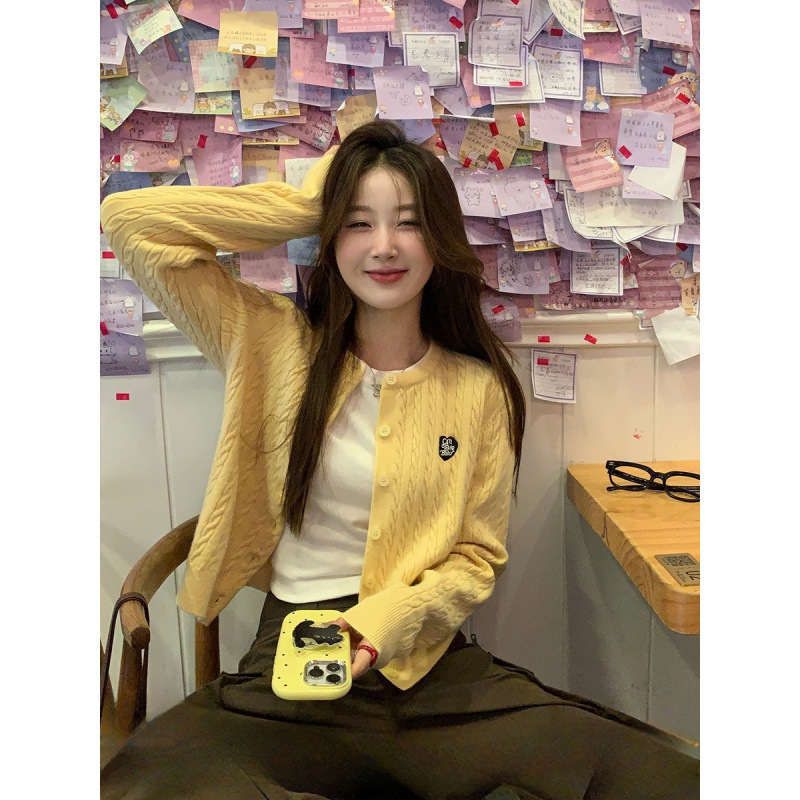 Yellow Sweater Cardigan Jacket for Women 2026 New Autumn and Winter Style Long-Sleeve Outerwear Spring and Autumn Cable Knit Top Yellow Sweater Cardigan Jacket for Women 2026 New Autumn and Winter Style Long-Sleeve Outerwear Spring and Autumn Cable Knit Top
