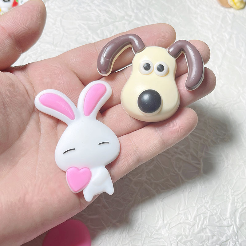 Juego de colores para niños tejido lindo invencible Perro Amor PVC pegamento flexible accesorios de joyería intestino grueso anillo de pelo caja de almacenamiento parche