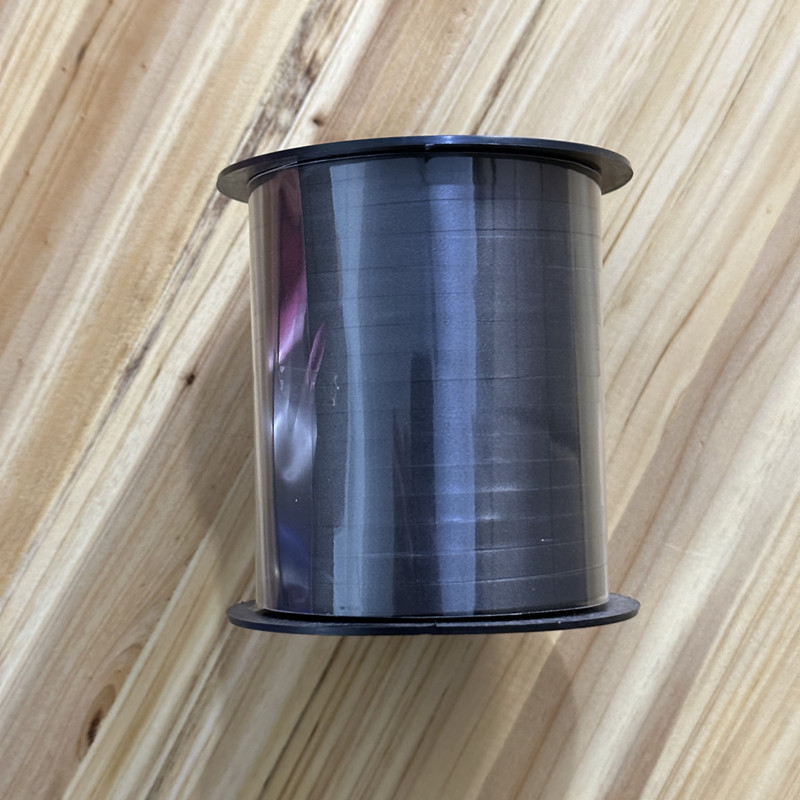 Venta al por mayor 250 tamaño llano globo cinta cumpleaños bandera tirar cuerda caja de regalo embalaje correa de plástico cuerda