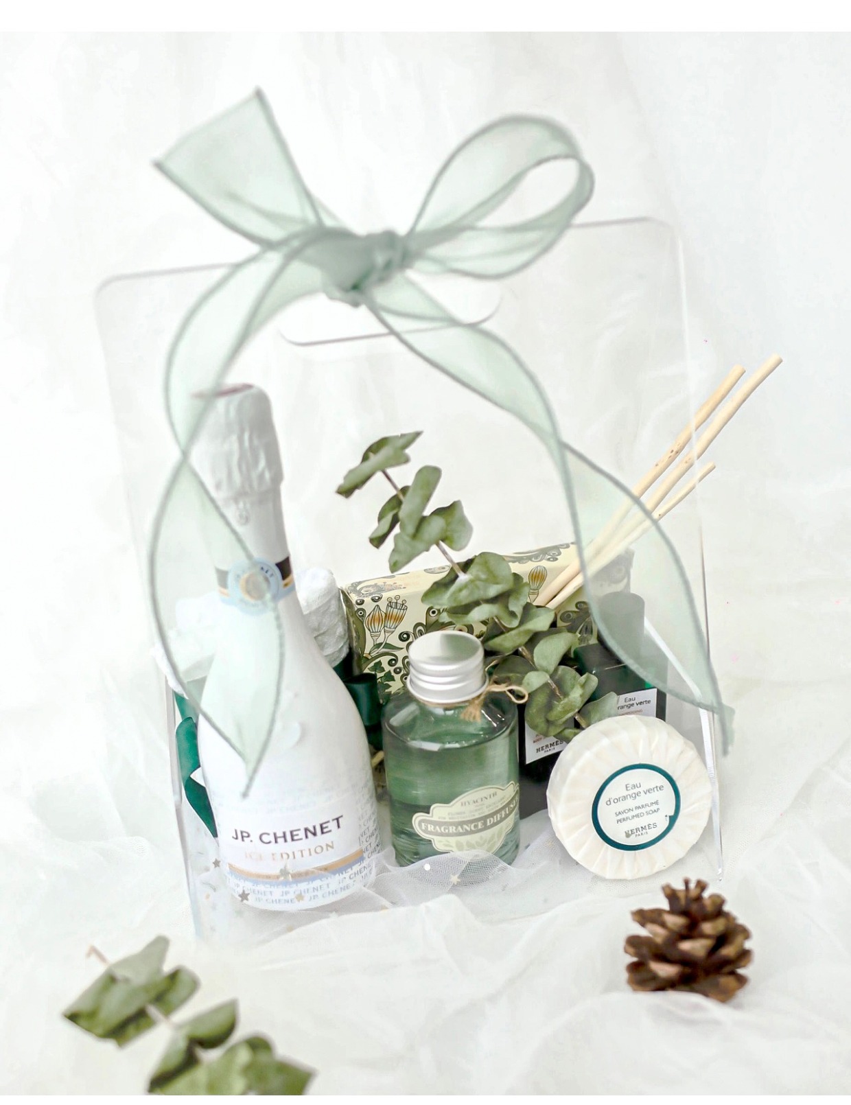 创意亚克力高级感礼品盒结婚伴手礼女伴娘透明伴手礼盒生日礼盒