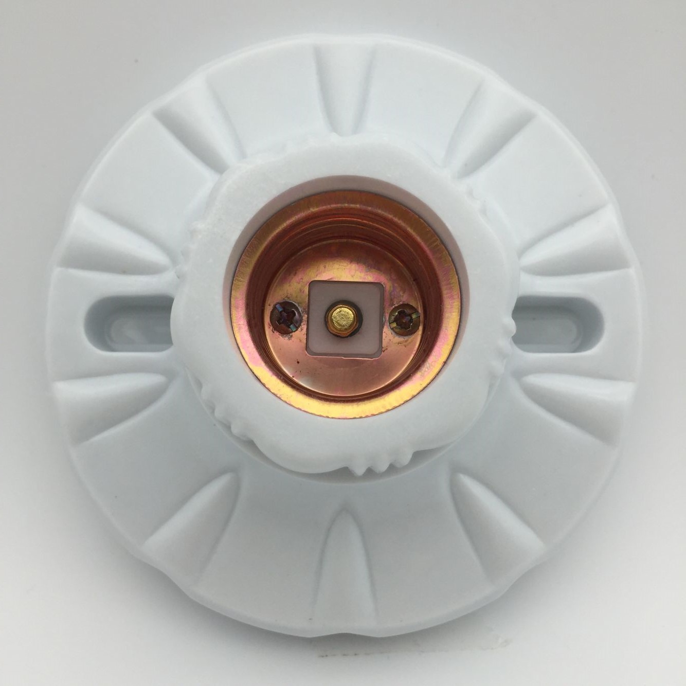 Gran parte inferior de la plataforma 12cm soporte de la lámpara plana forro rojo E27 Luo boca soporte de la lámpara tornillo grande boca de la lámpara plana tornillo de cabeza anti-caída