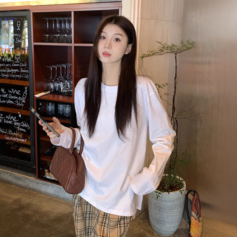 女性のためのルーズ長袖 Tシャツ 2025 春と秋の新無地スリムフィット多用途ボトリングシャツ白外国貿易トップ|undefined