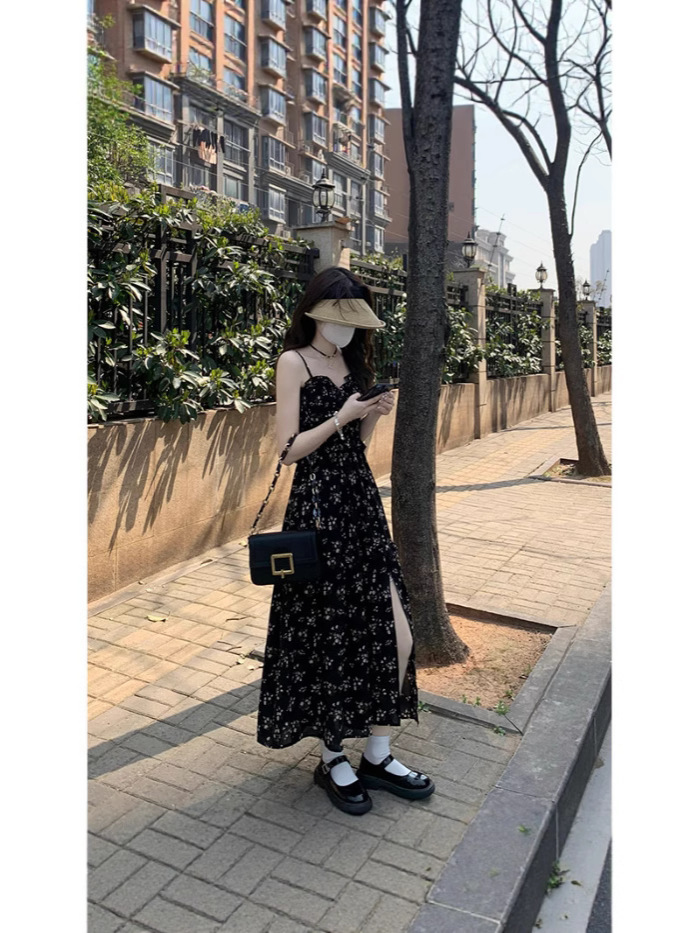 Đầm maxi nữ thắt eo xẻ tà dài phong cách trà chiều — đen