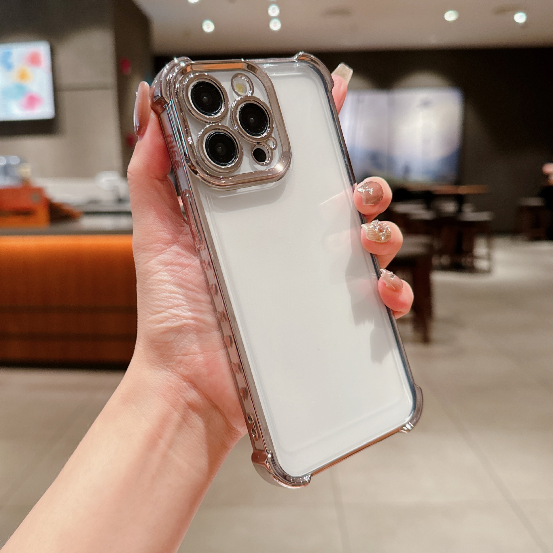 Aplicable a Apple 17 Promax galvanizado lateral amor mariposa caso de teléfono iPhone 16 caso suave a prueba de caídas